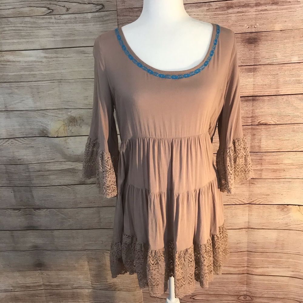Kori American Dress  ( Size Medium )